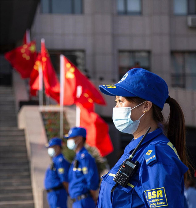 郭明义爱心团队沟帮子福全爱心团队快闪献礼建党百年华诞